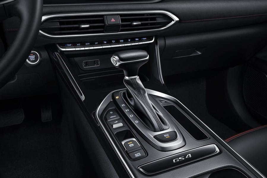 Детали интерьера Trumpchi GS4 Coupe (A39) 2020 года  (фото 31 из 40)